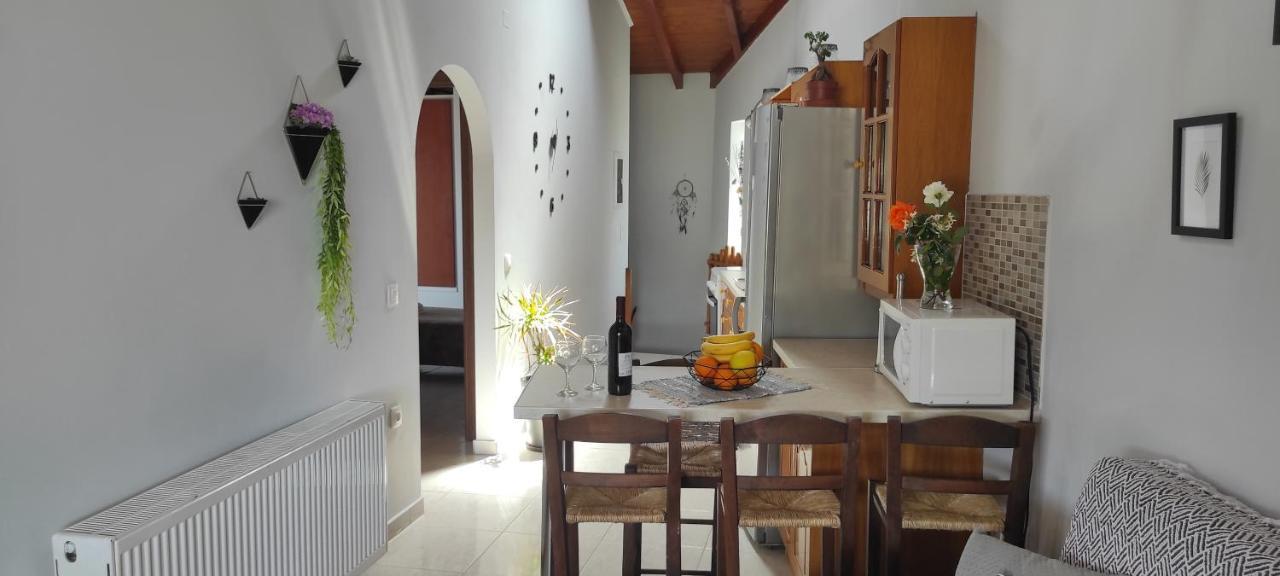 Villa Skabus - Apartment Liapades Bagian luar foto