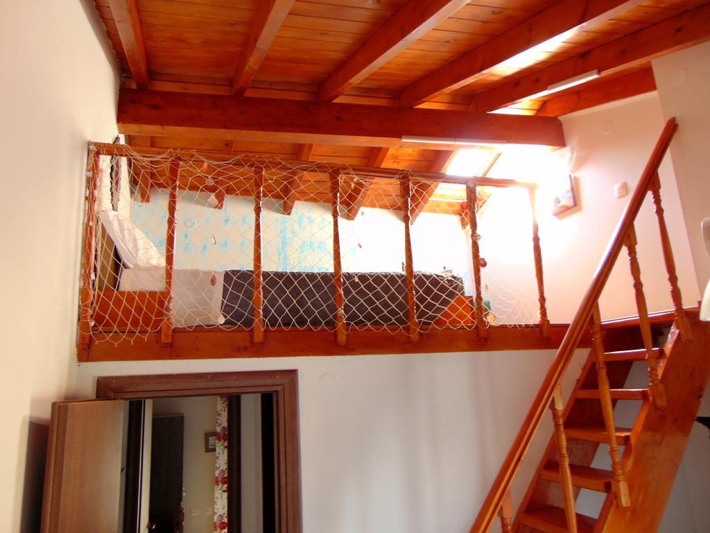 Villa Skabus - Apartment Liapades Bagian luar foto